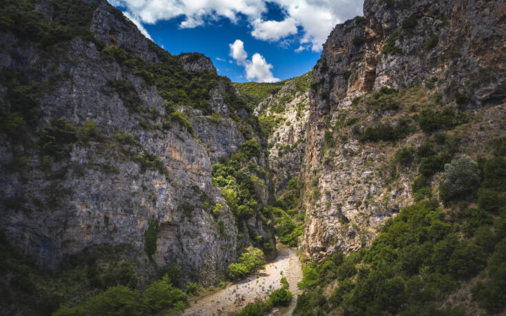 ΜΟΝΟΠΑΤΙ ΣΙΔΗΡΟΔΡΟΜΙΚΩΝ shutterstock 1871566372 c4d25